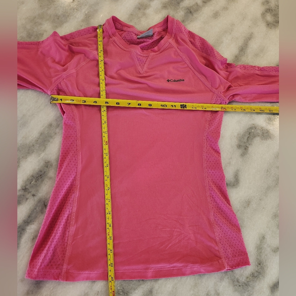 Columbia Pink Long-Sleeve Athletic Performance Tee - Women's Size XS - Picture 3 of 5
